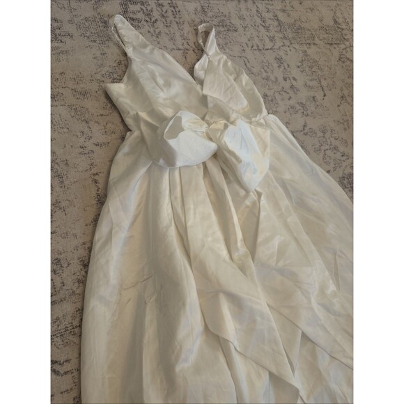 Lulu's Elegant White Wedding Dress - Picture 12 of 13